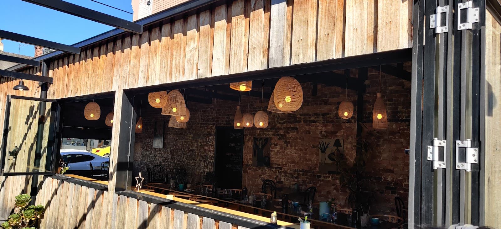 Mad Apple Café — Launceston, Tasmania