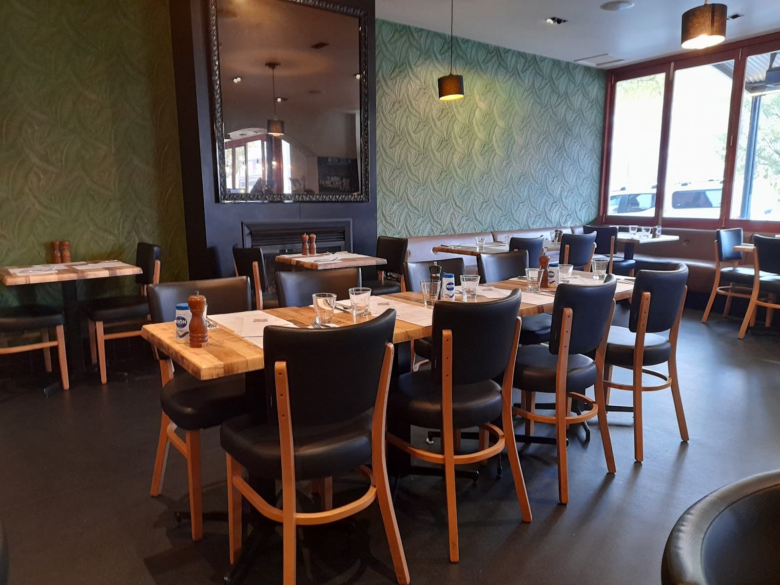Elaia Cafe Restaurant — Launceston, Tasmania