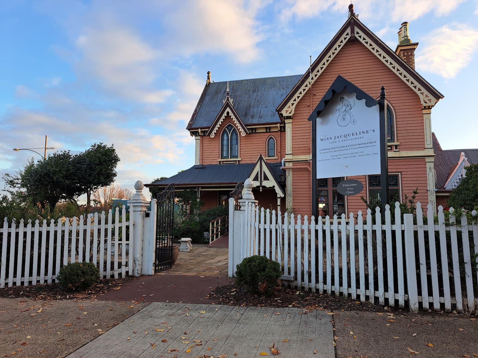 Miss Jacqueline's Café & Restaurant — Devonport, Tasmania