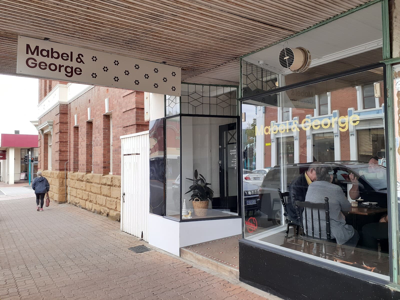 Mabel & George — Burnie, Tasmania