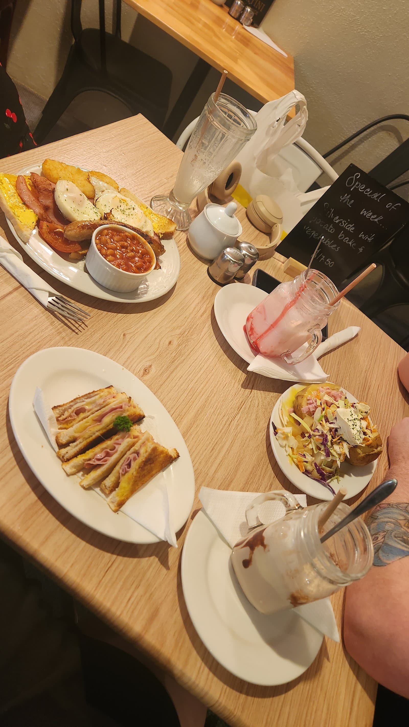 Martini Coffee Lounge — Burnie, Tasmania