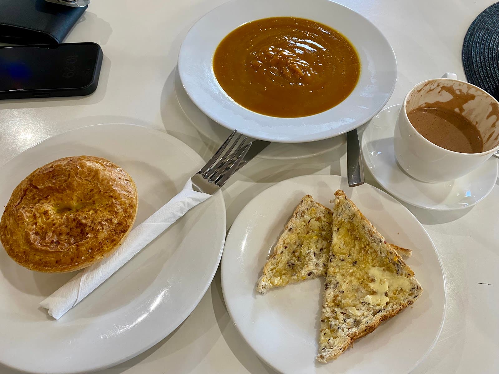 Cradle Gateway Cafe — Cradle Mountain, Tasmania