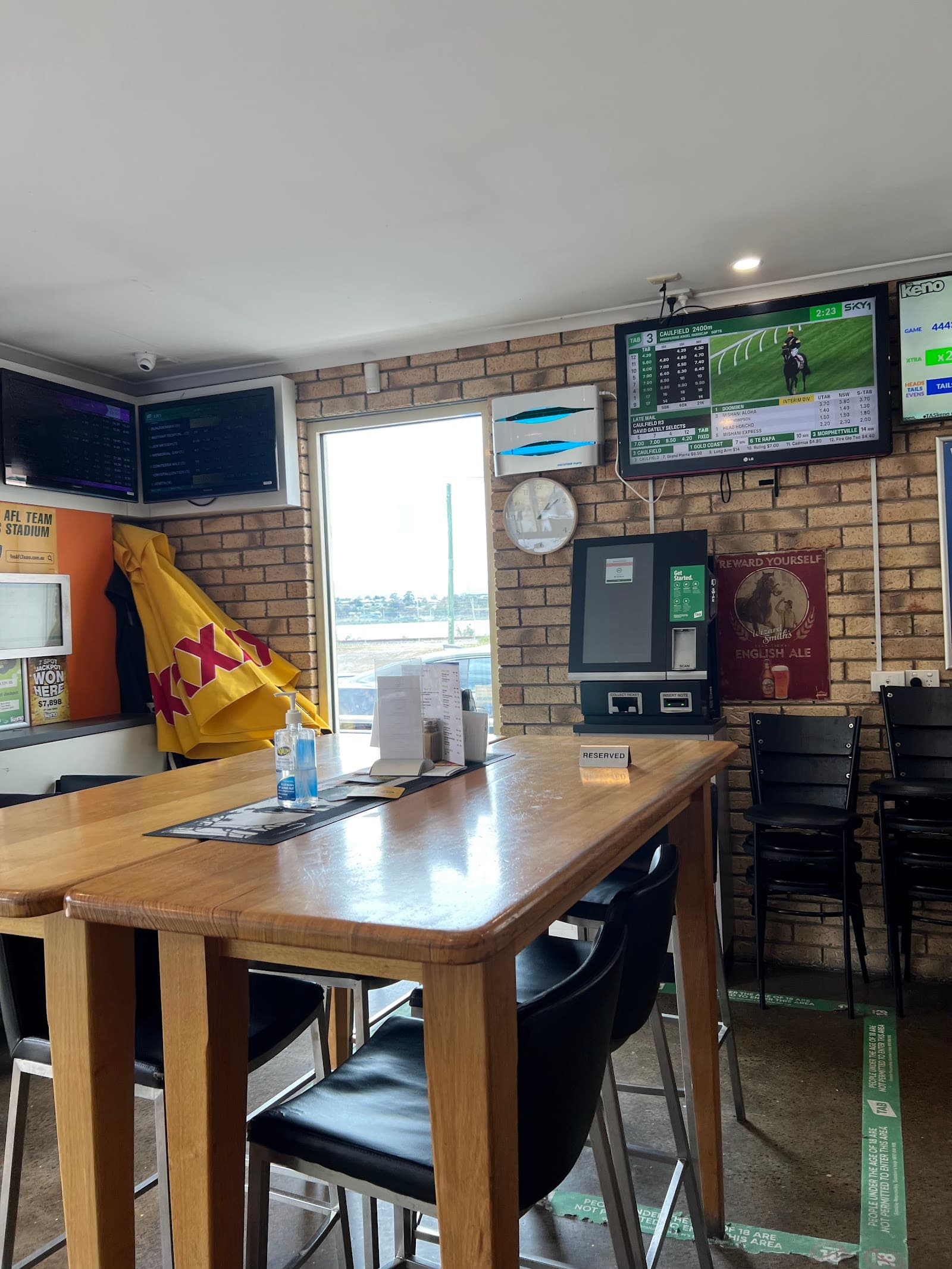 12 Mile Steakhouse — Salamanca, Tasmania