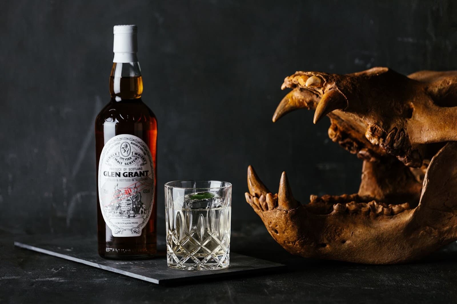 Evolve Spirits Bar — Hobart, Tasmania