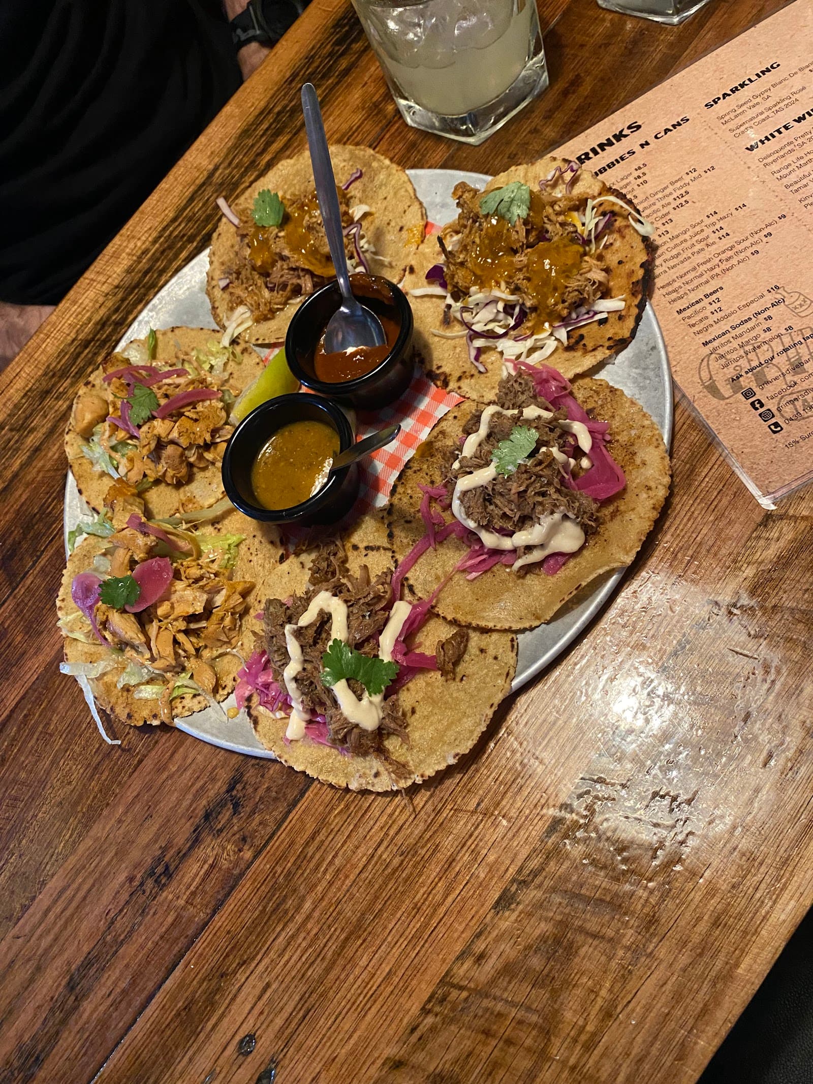Grinners Dive Bar — Hobart, Tasmania