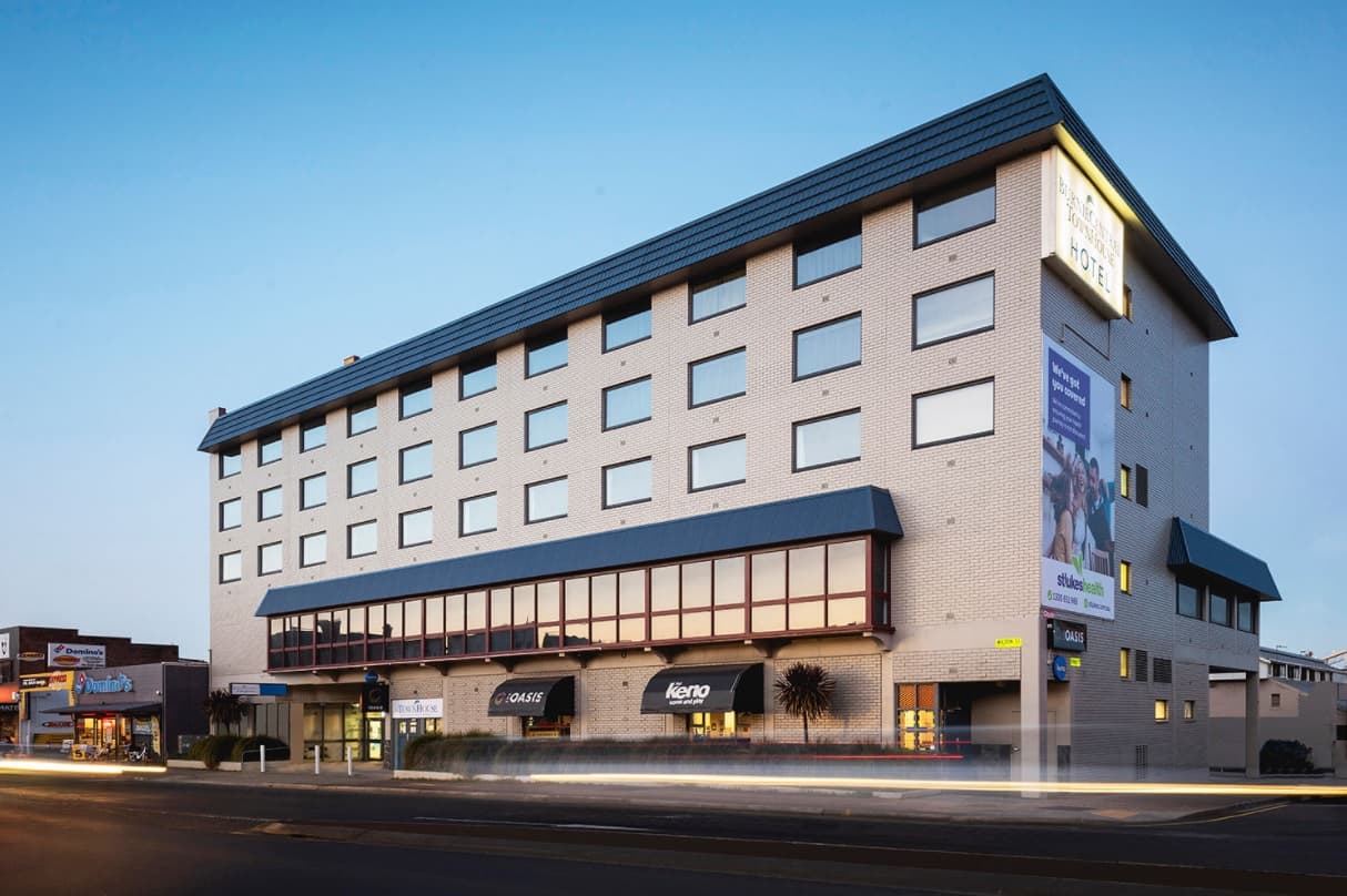 Burnie Central TownHouse Hotel — Burnie, Tasmania