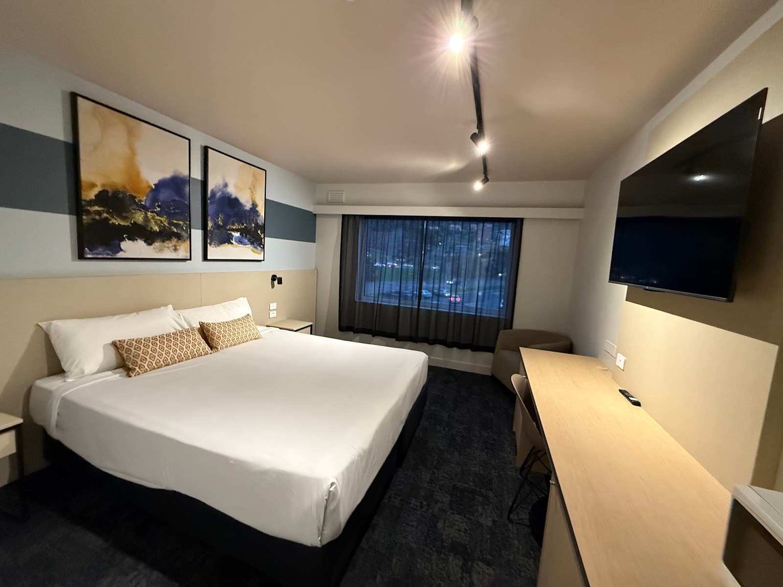 Burnie Central TownHouse Hotel — Burnie, Tasmania