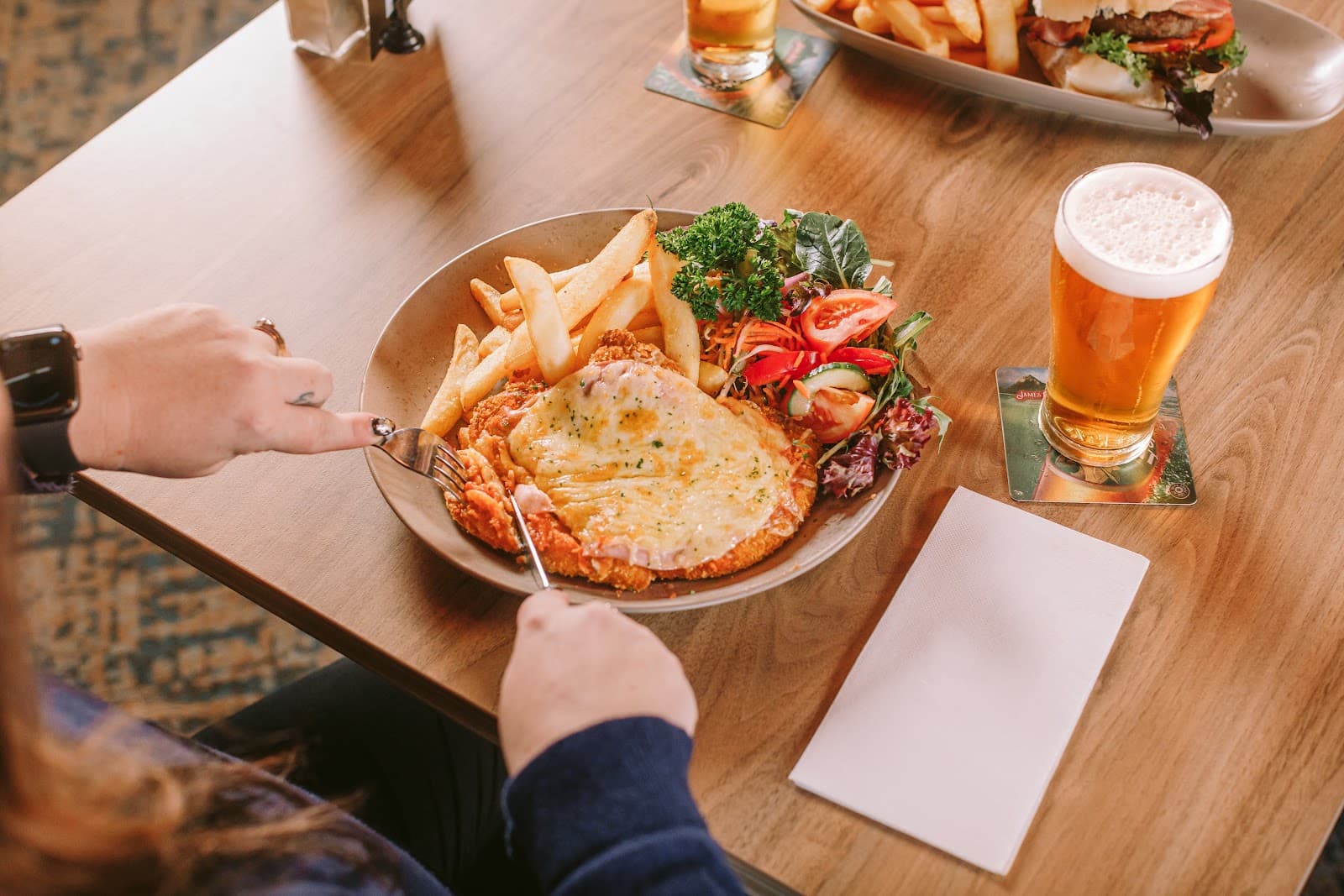 Mackey's Royal Hotel — Devonport, Tasmania