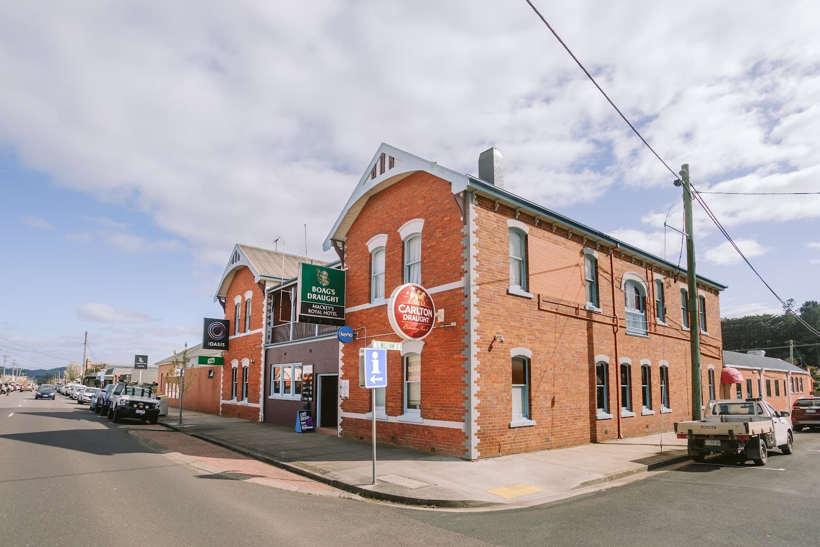 Mackey's Royal Hotel — Devonport, Tasmania