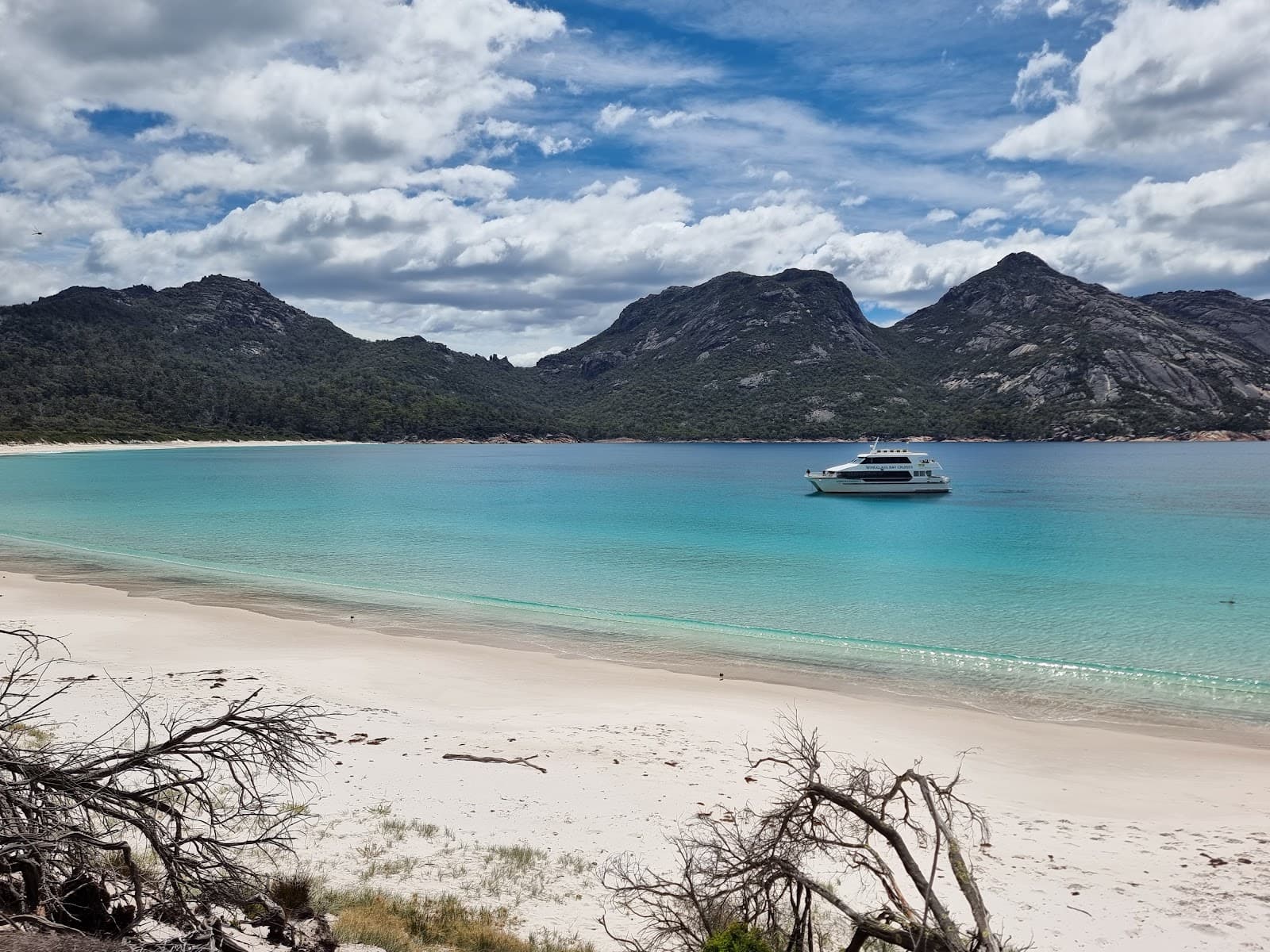 Wineglass Bay — Freycinet, Tasmania