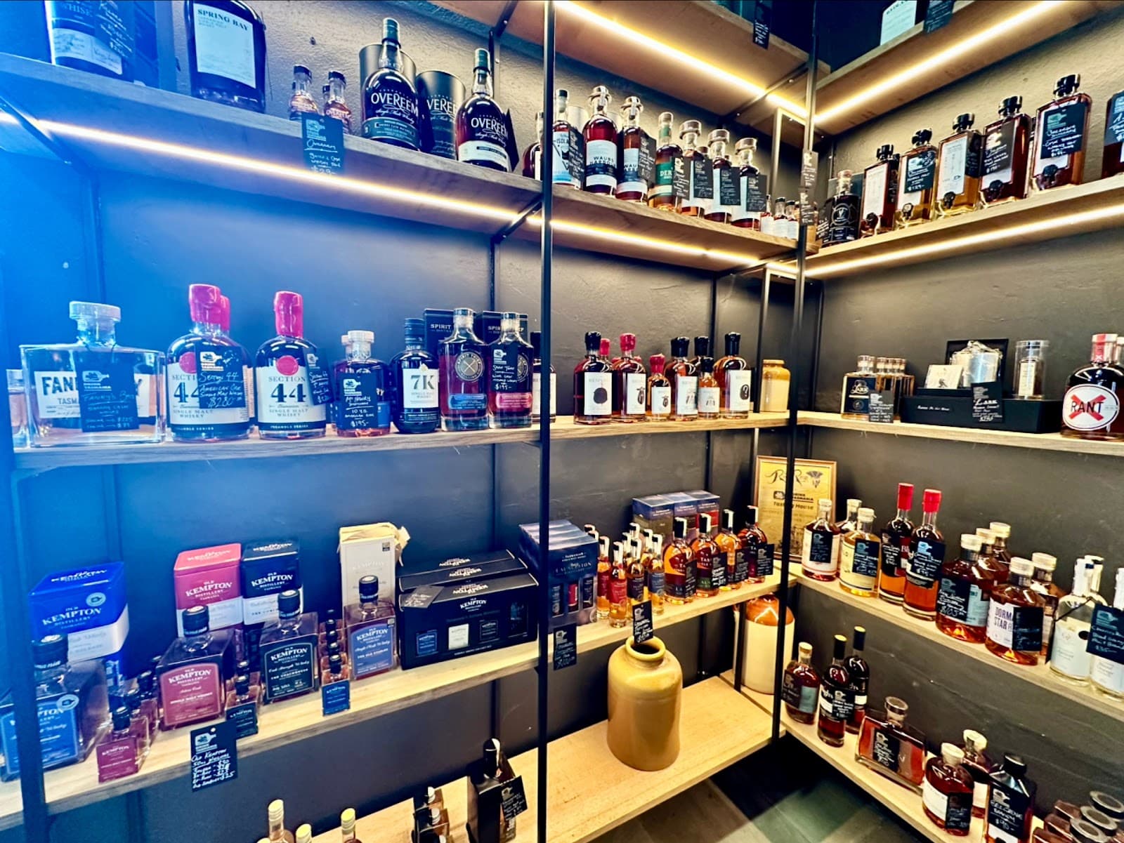 Spirited Distilling Company and Tasmanian Tonic Company Cellar Door — Richmond, Tasmania