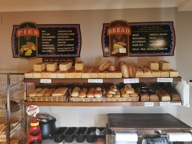 Bossimis Bakehouse & Café, Sheffield — Cradle Mountain, Tasmania