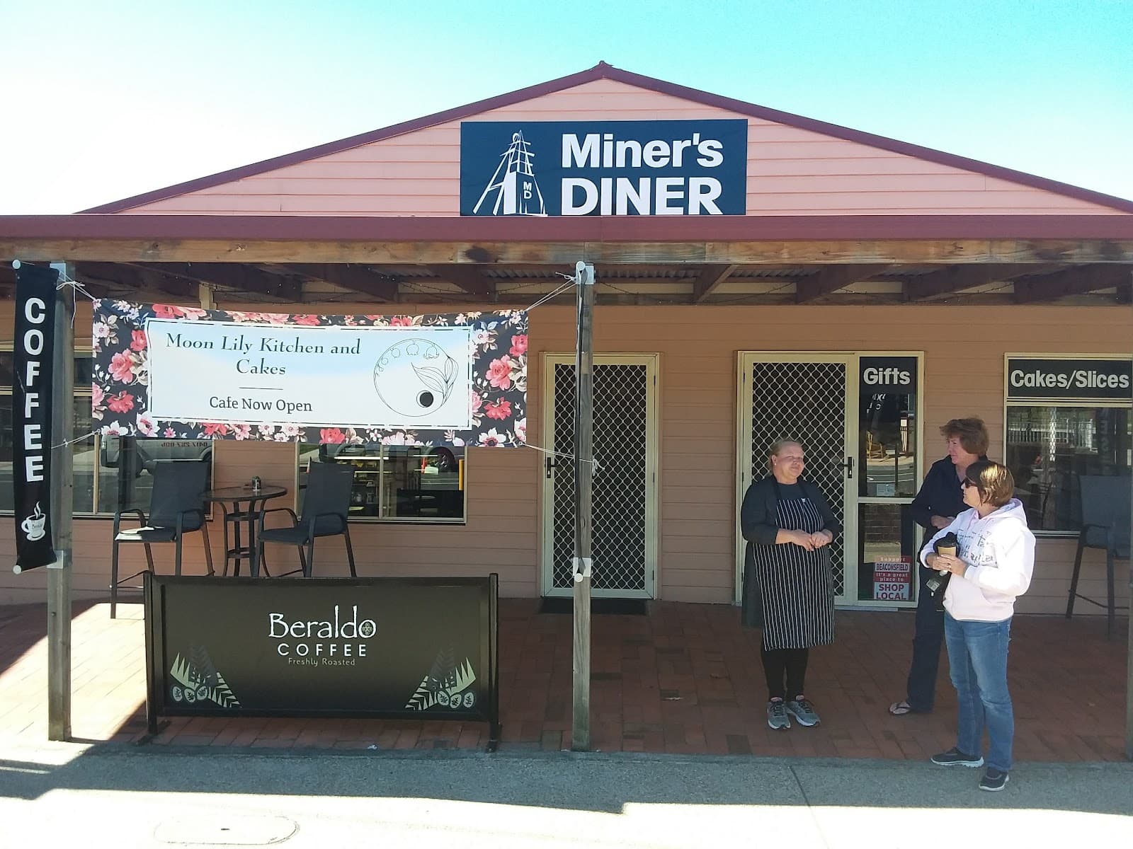 Moon Lily Kitchen and Cakes — Cradle Mountain, Tasmania
