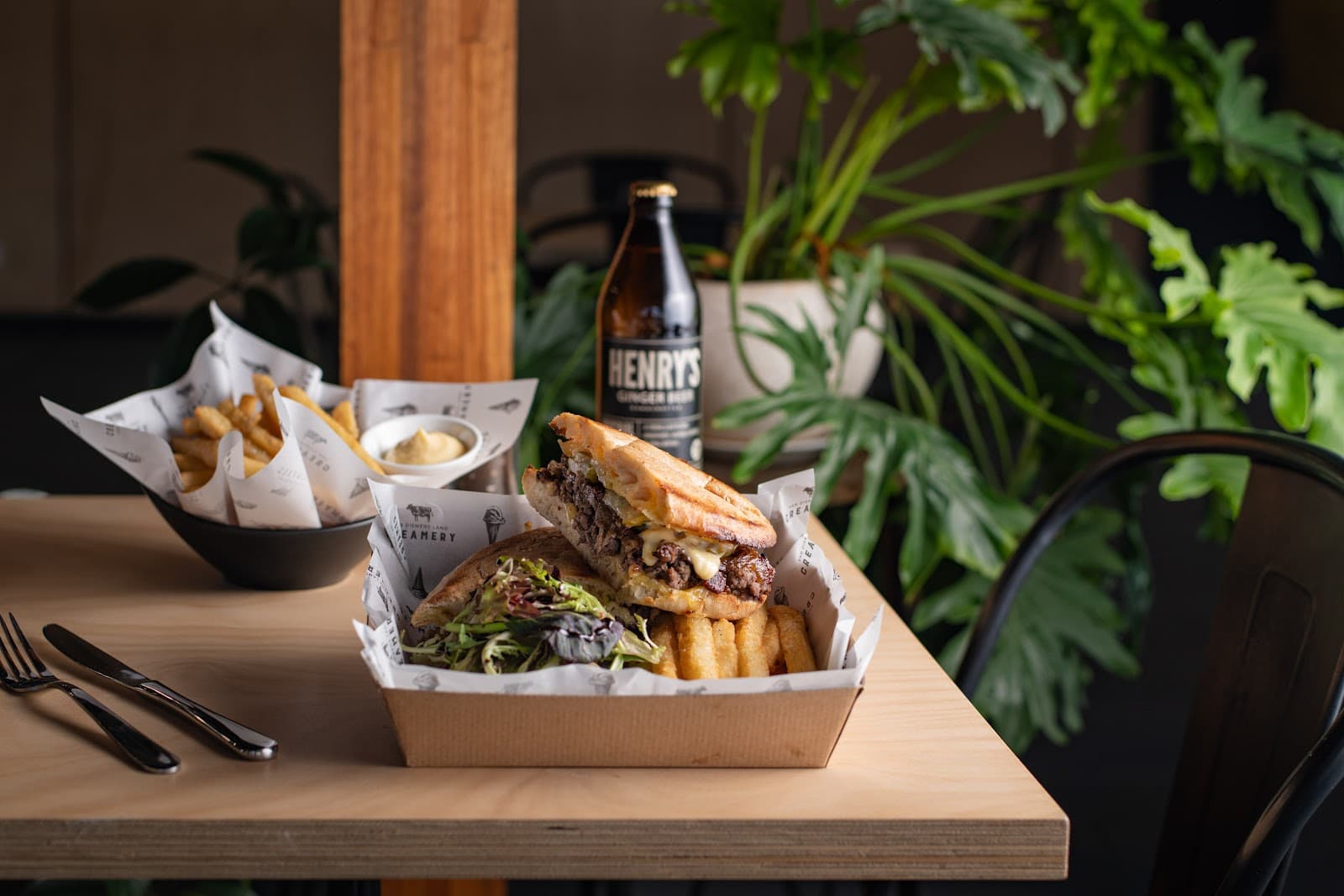 Van Diemens Land Creamery Elizabeth Town — Cradle Mountain, Tasmania