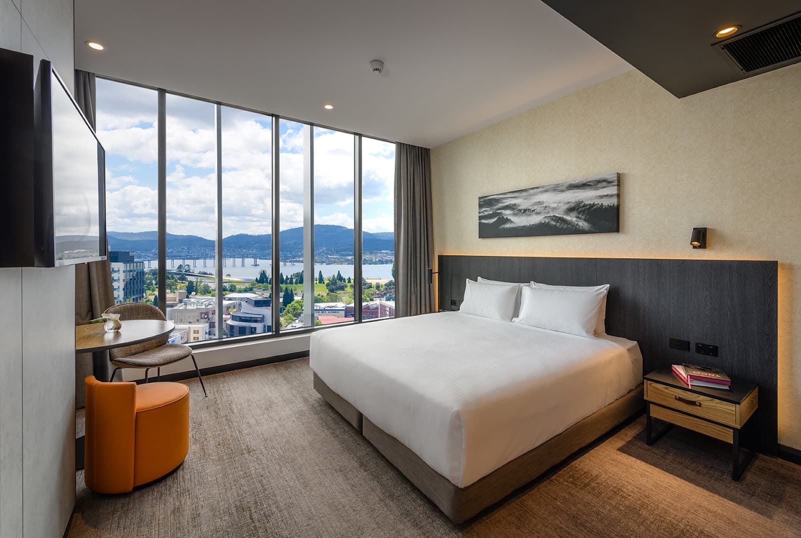 Mövenpick Hotel Hobart — Hobart, Tasmania
