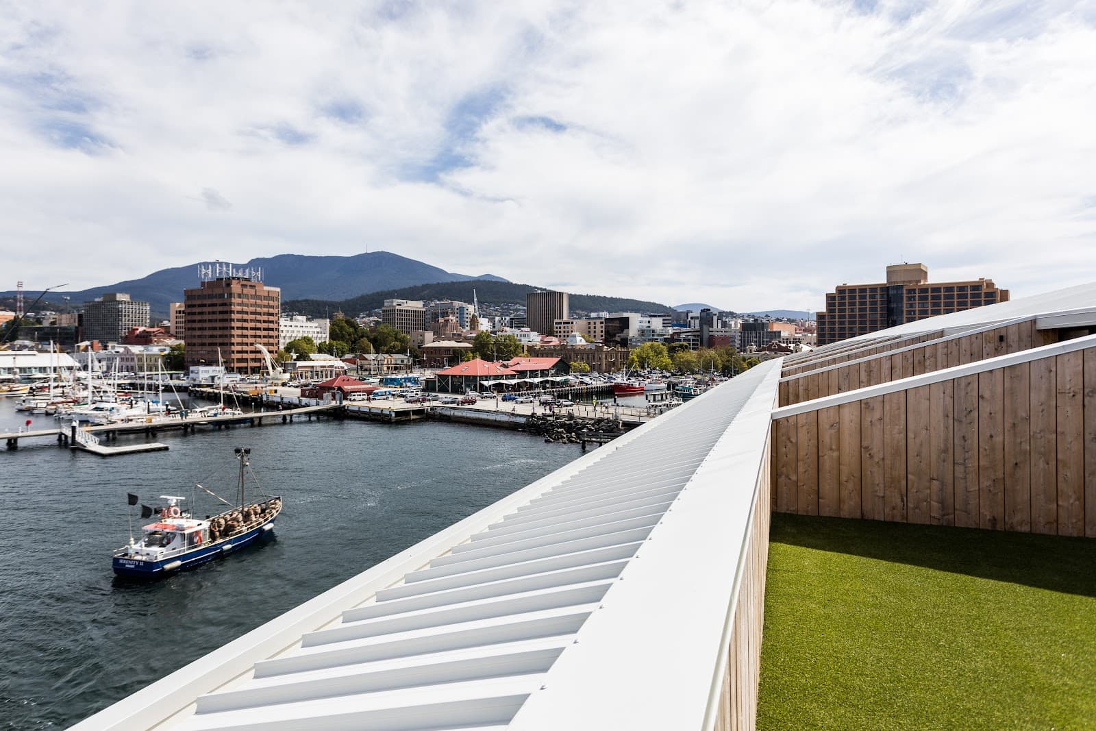 MACq 01 Hotel — Salamanca, Tasmania