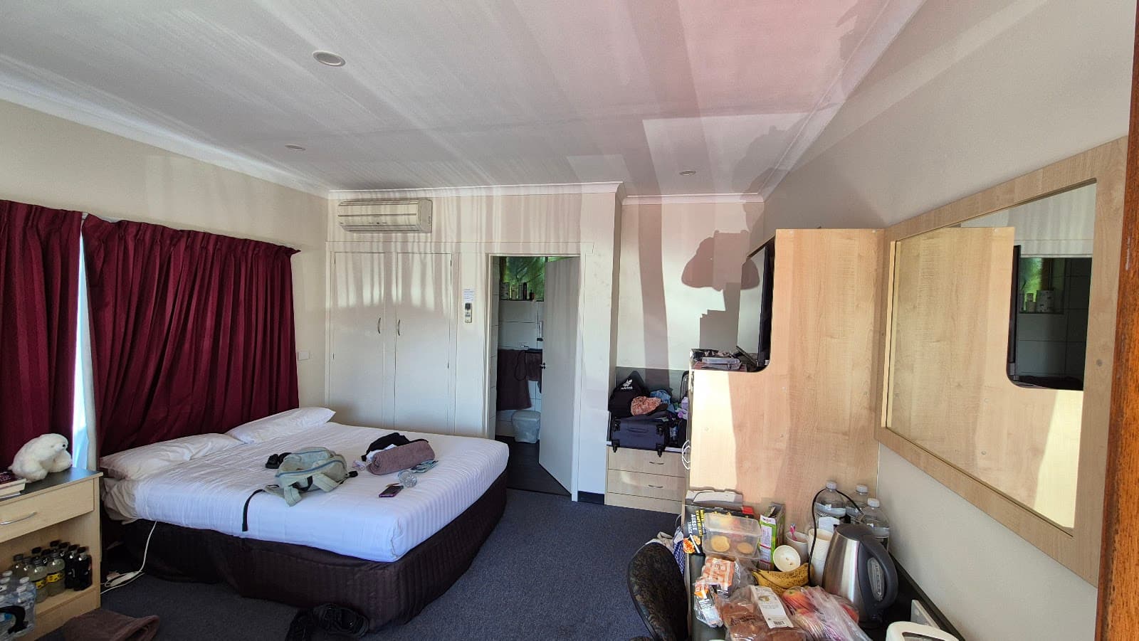 Beachway Motel & Restaurant — Devonport, Tasmania