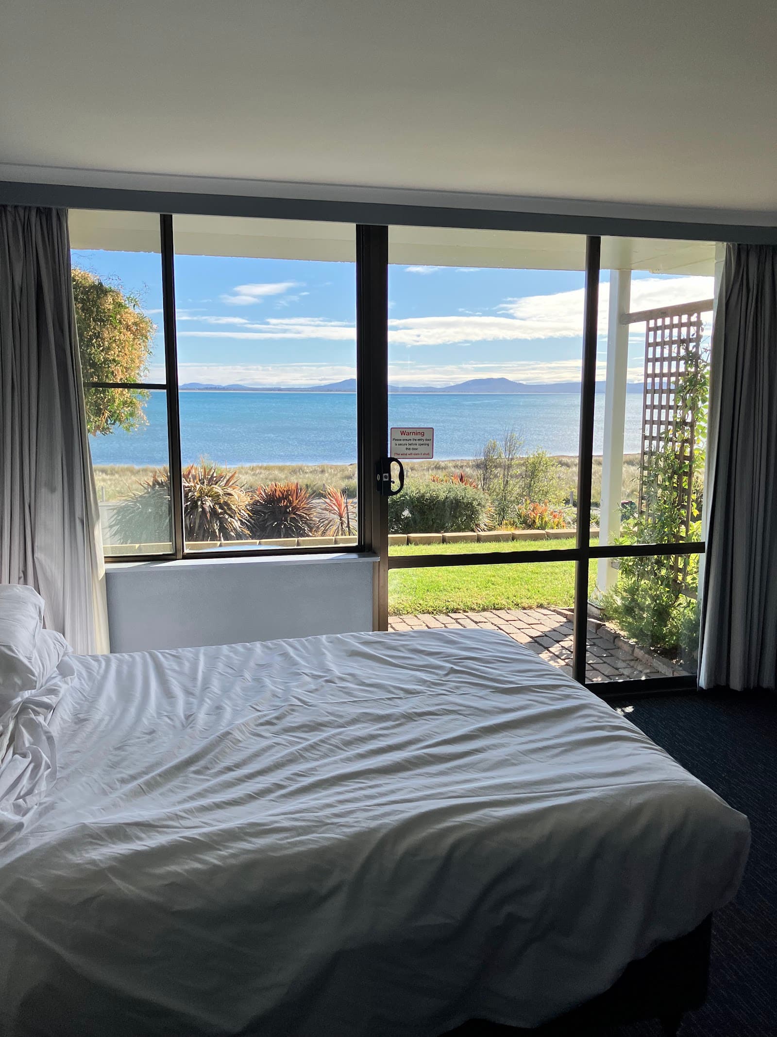 Swansea Motor Inn — Freycinet, Tasmania