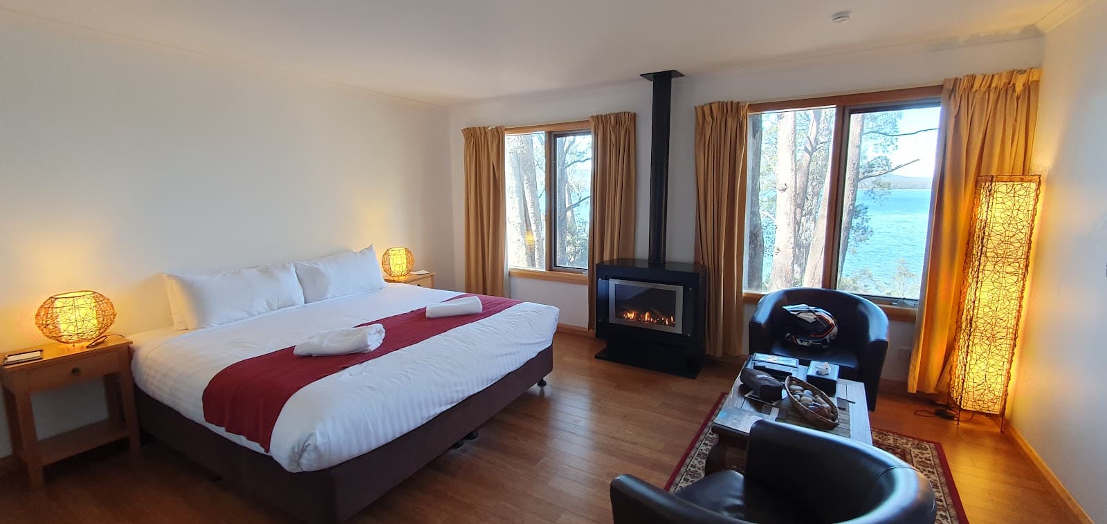 Lake St Clair Lodge — Cradle Mountain, Tasmania