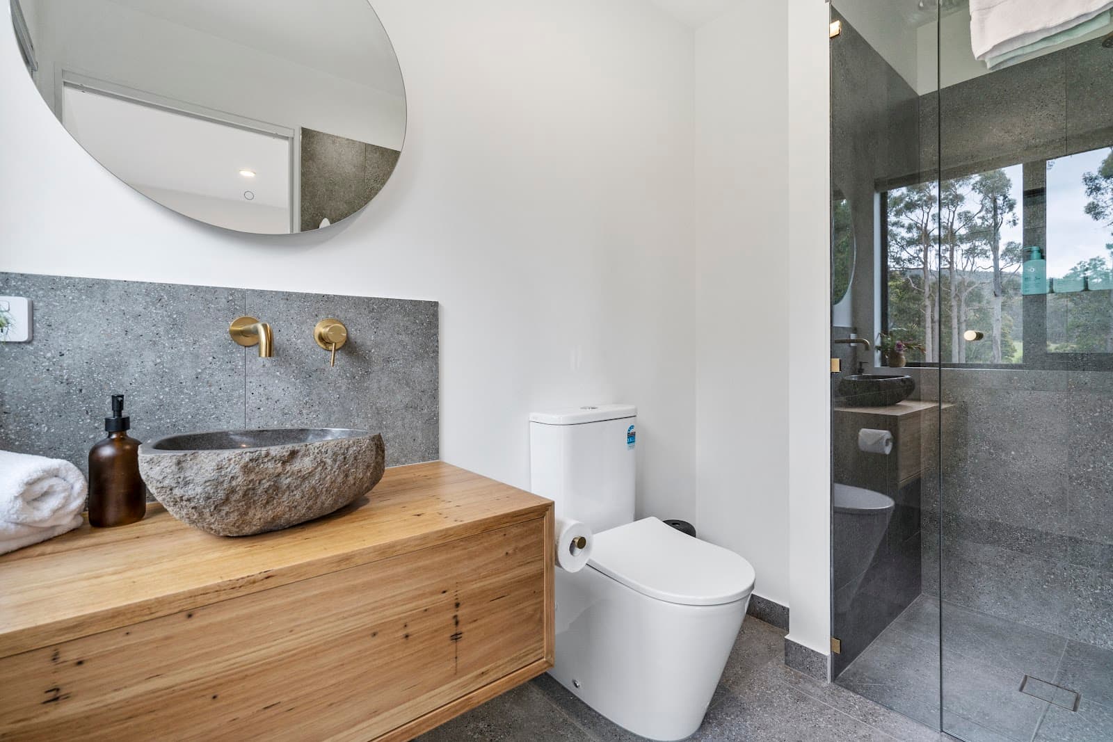 The Hide On Cloudy - Bruny Island — Bruny Island, Tasmania