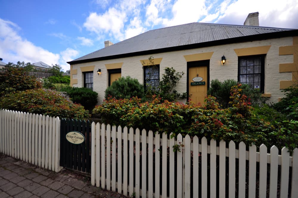 Bridge Cottage — Richmond, Tasmania
