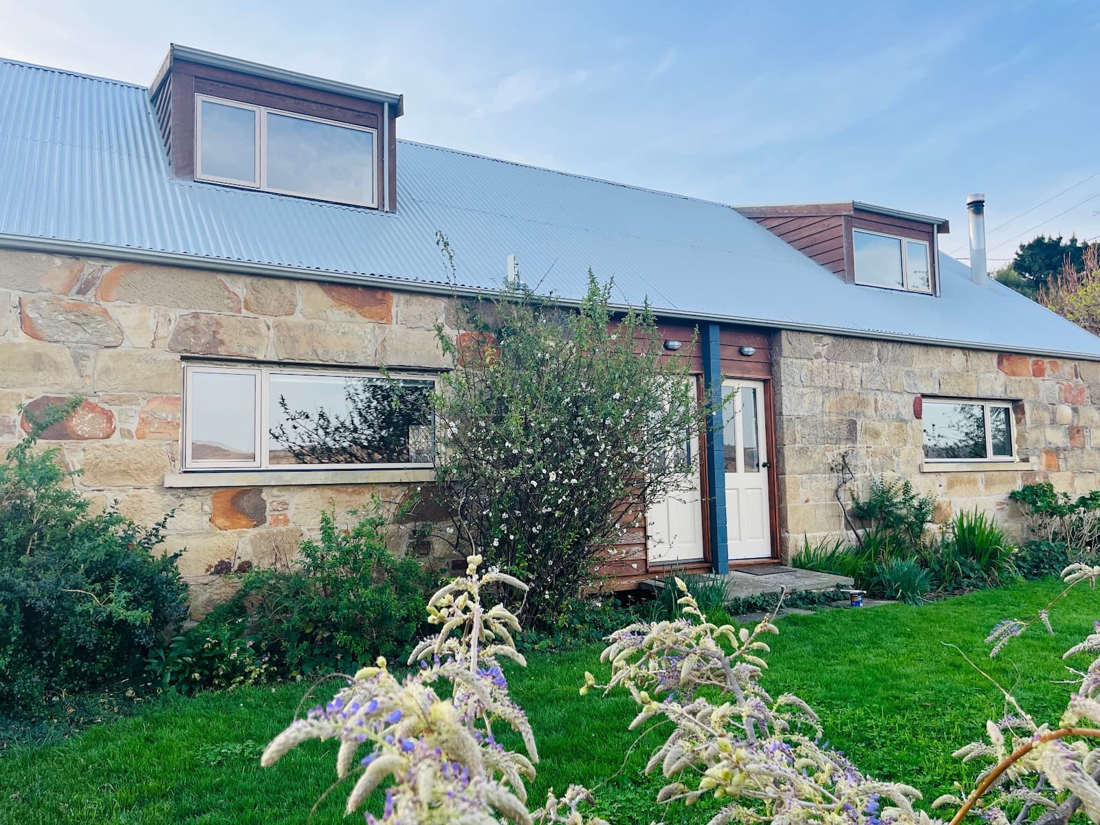 Daisy Bank Cottages — Richmond, Tasmania